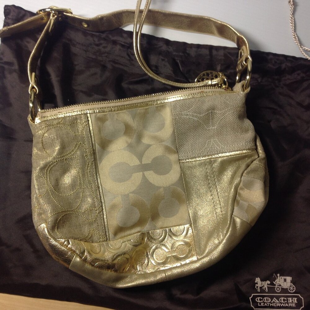 Vintage Coach Ali Pieced Small Hobo